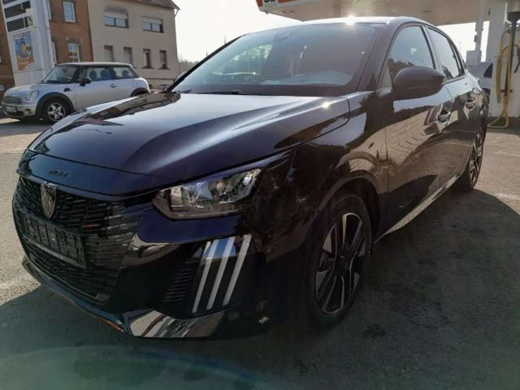 Peugeot 208 2024 Benzine