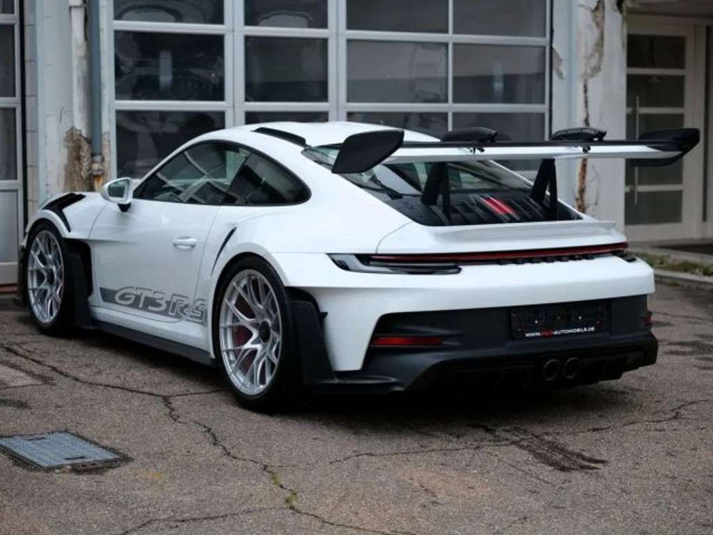 Porsche 992