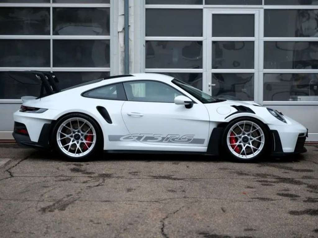 Porsche 992