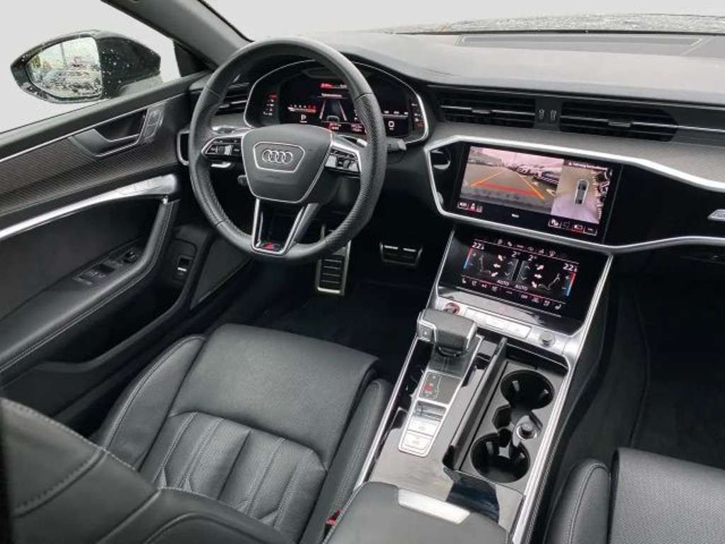 Audi S7