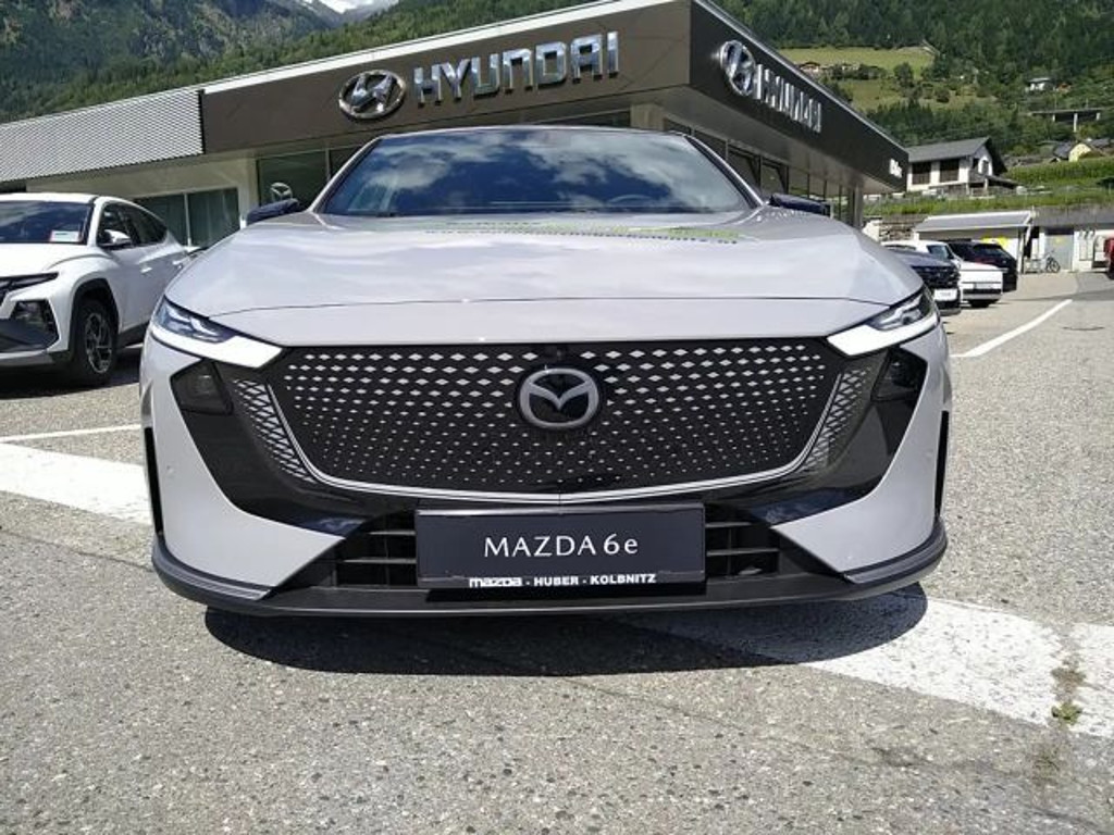 Mazda 6e