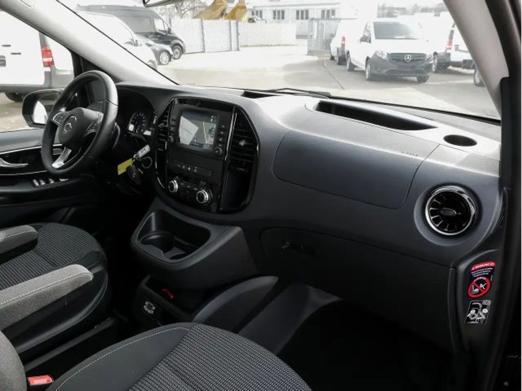 Mercedes-Benz Marco Polo