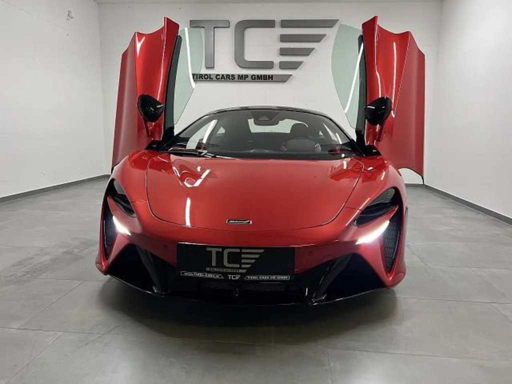 McLaren Artura