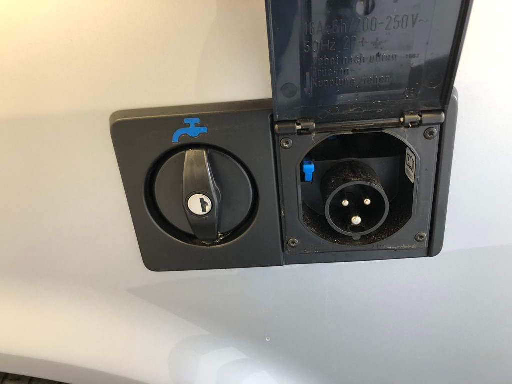 Volkswagen California