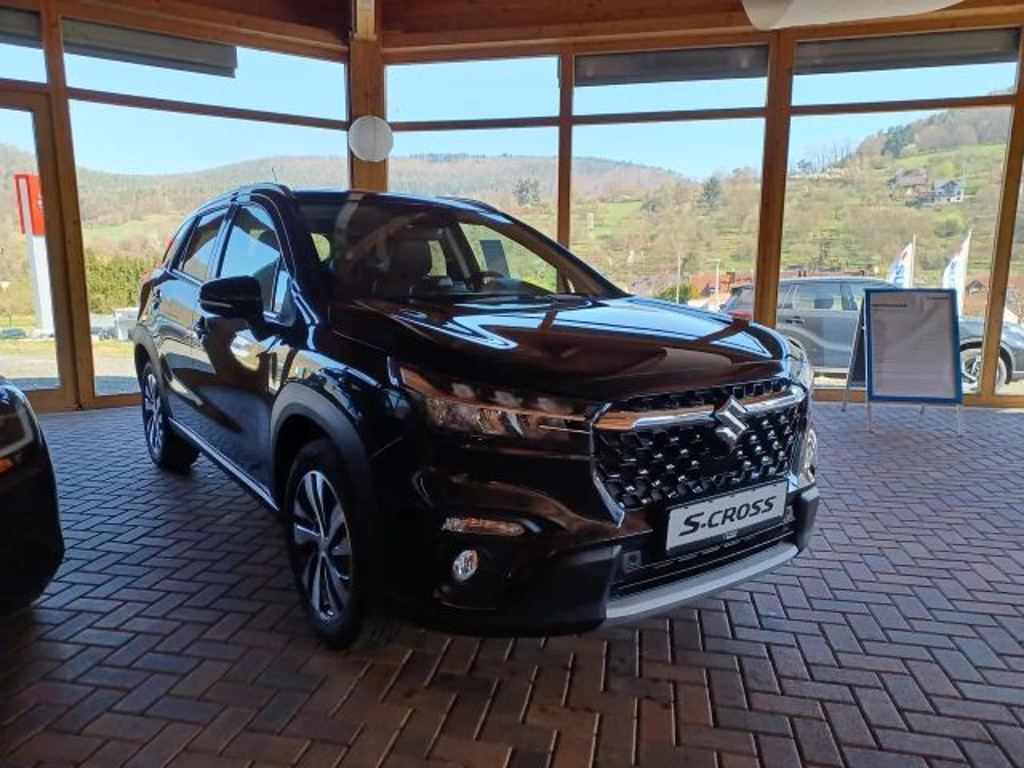 Suzuki S-Cross