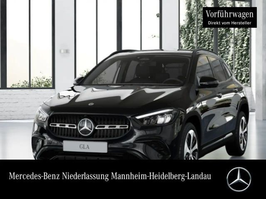 Mercedes-Benz GLA-Klasse 2025 Benzine