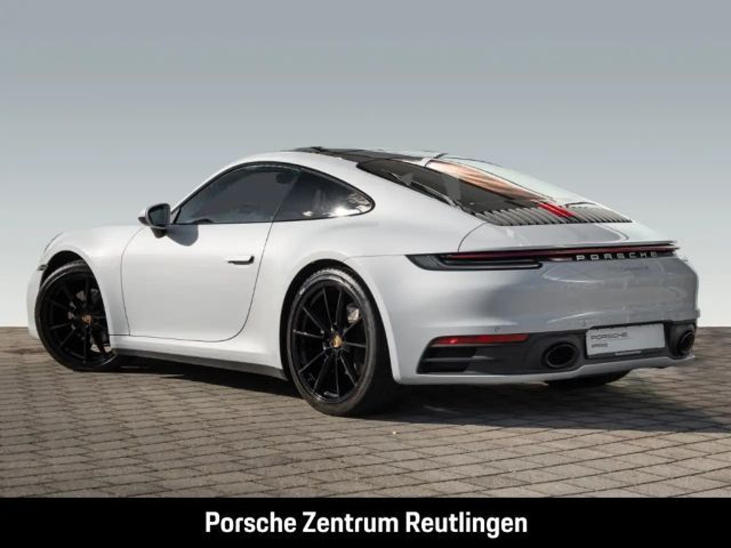 Porsche 992