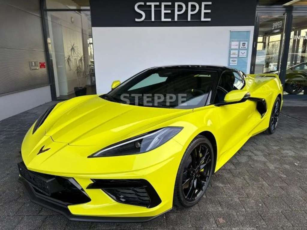 Corvette C8