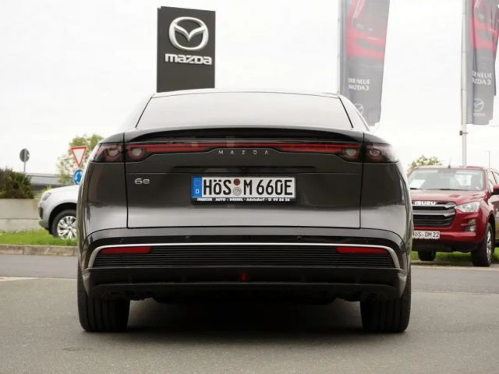 Mazda 6e