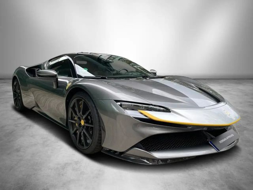 Ferrari SF90