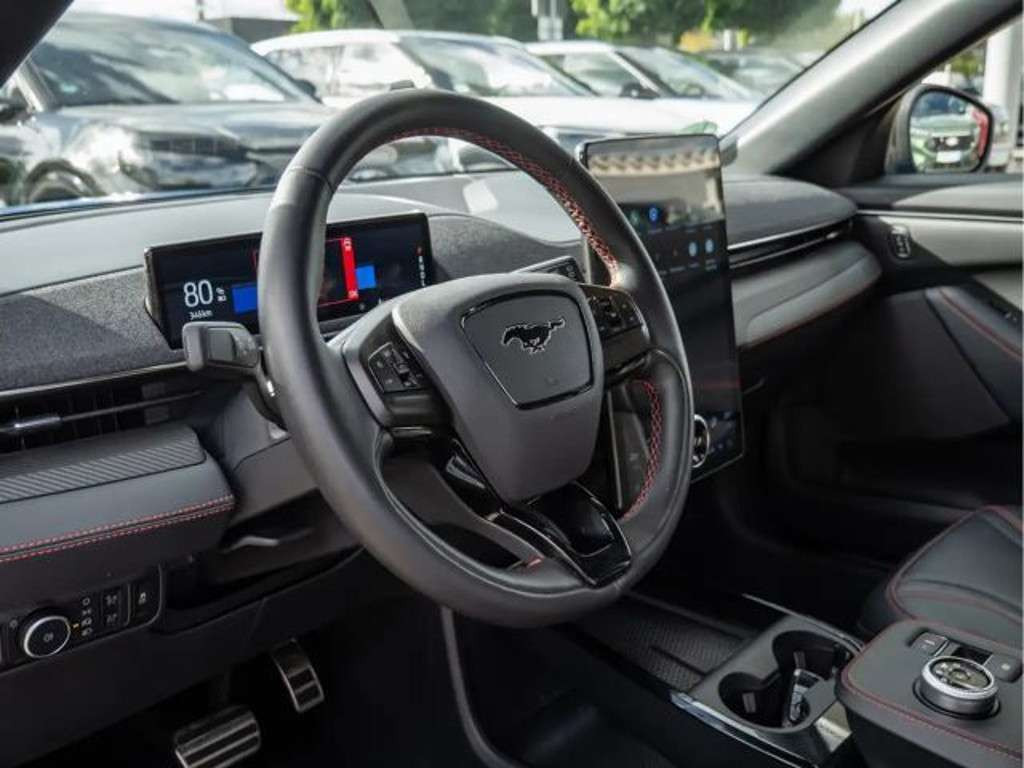 Ford Mustang Mach-E