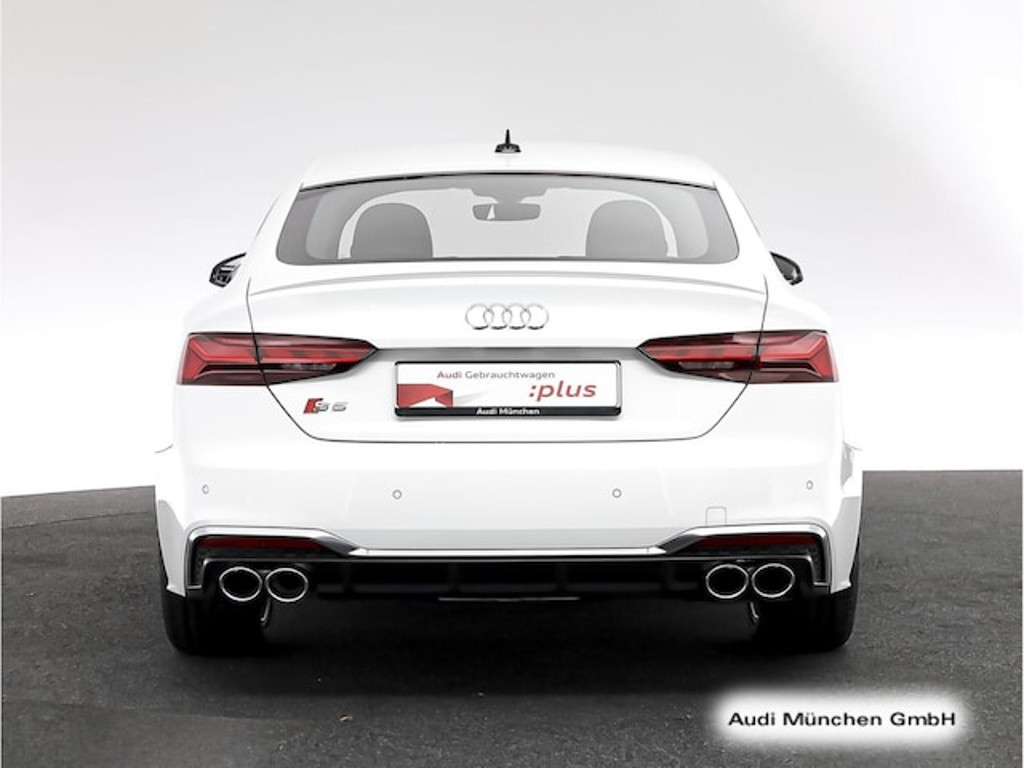Audi S5
