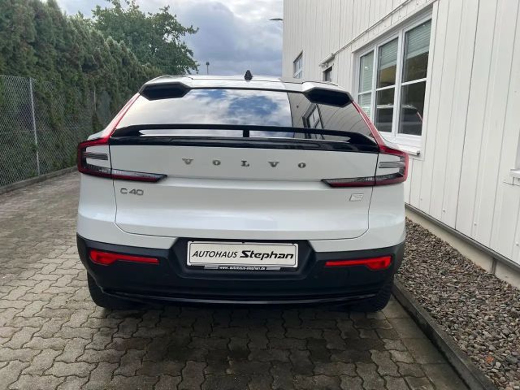Volvo C40