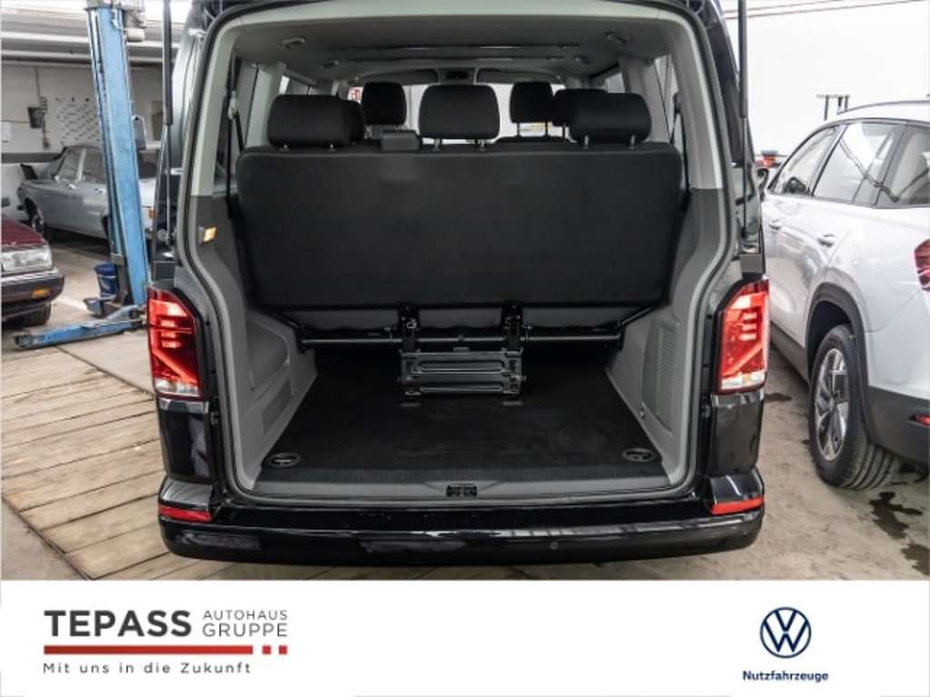 Volkswagen Caravelle