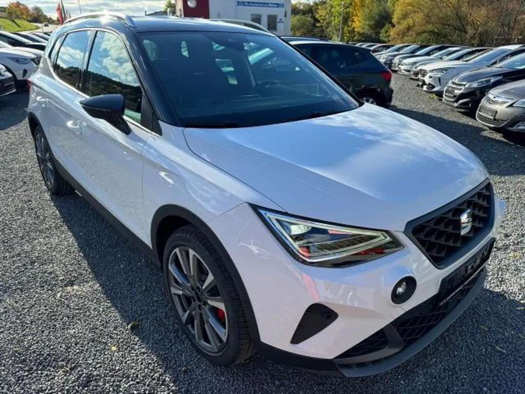 Seat Arona 2025 Benzine