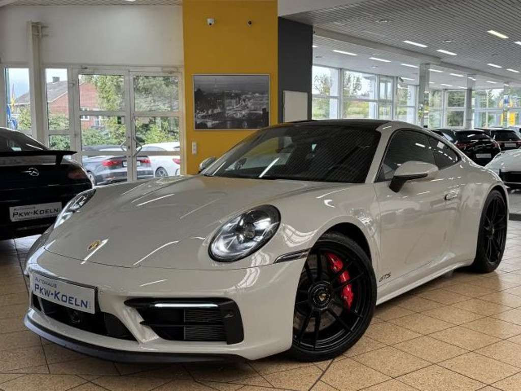 Porsche 992