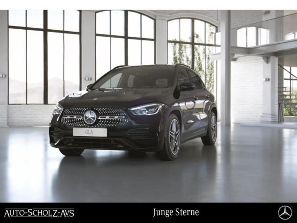 Mercedes-Benz GLA-Klasse 2023 Benzine