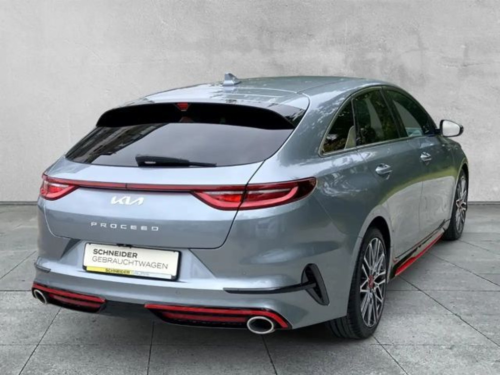 Kia ProCeed