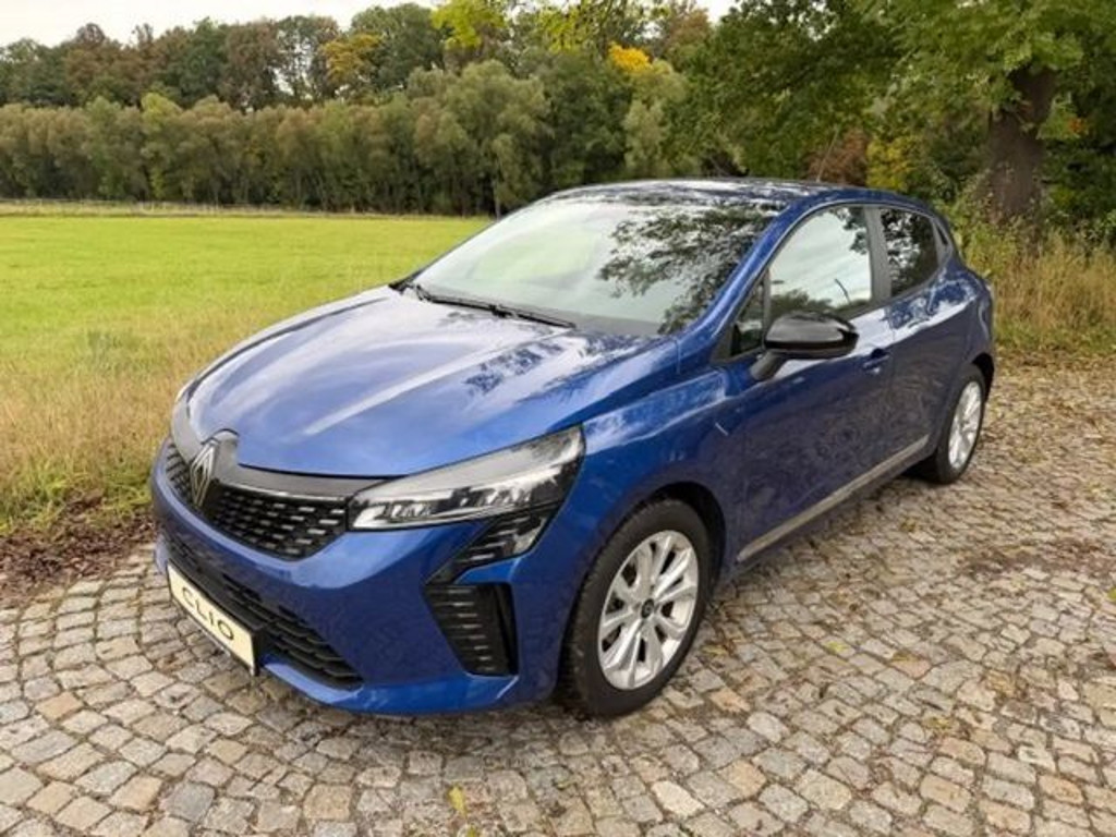 Renault Clio 2024 Benzine