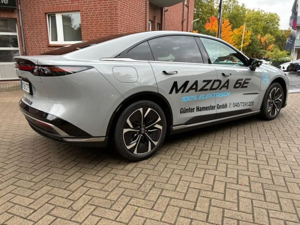 Mazda 6e