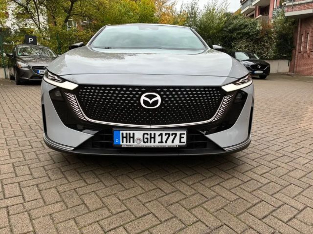 Mazda 6e