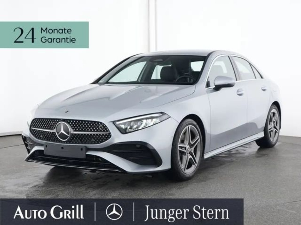 Mercedes-Benz A-Klasse 2024 Benzine