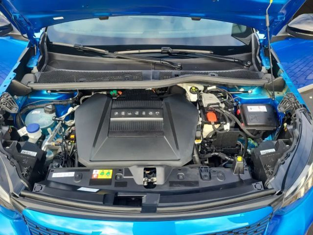 Peugeot e-2008
