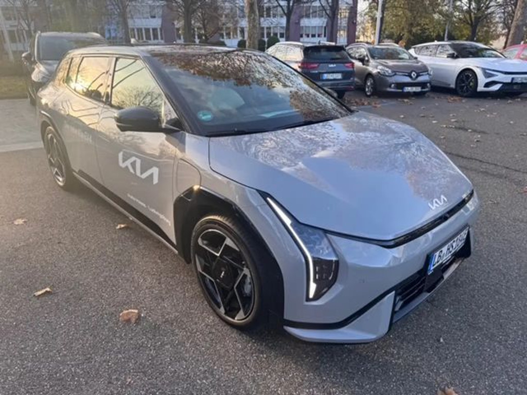 Kia EV4