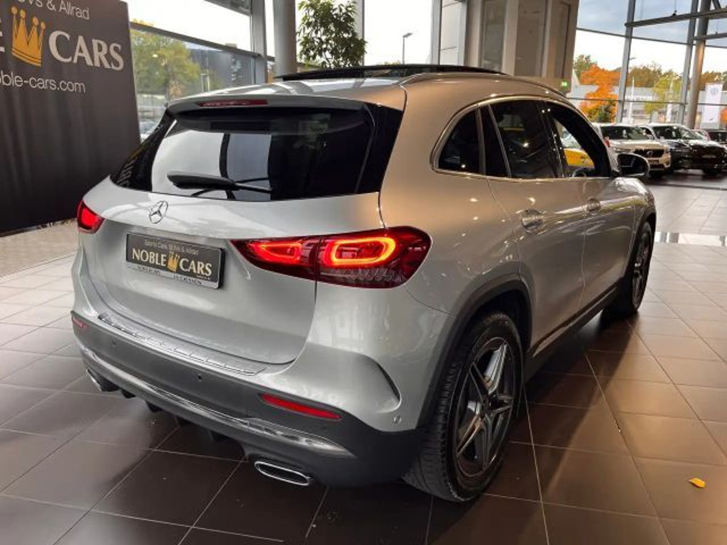 Mercedes-Benz GLA-Klasse