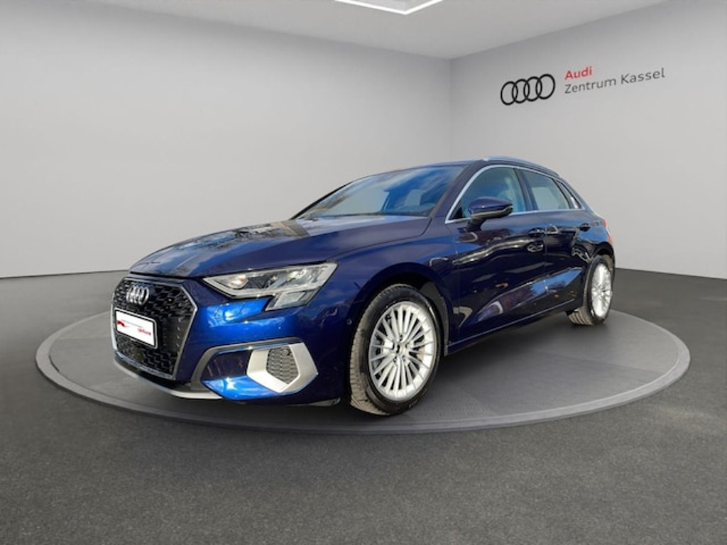 Audi A3 2023 Benzine