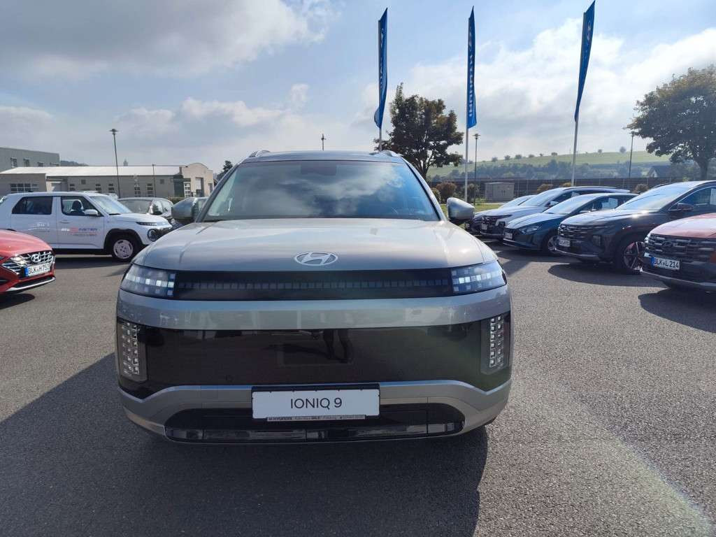 Hyundai IONIQ 9
