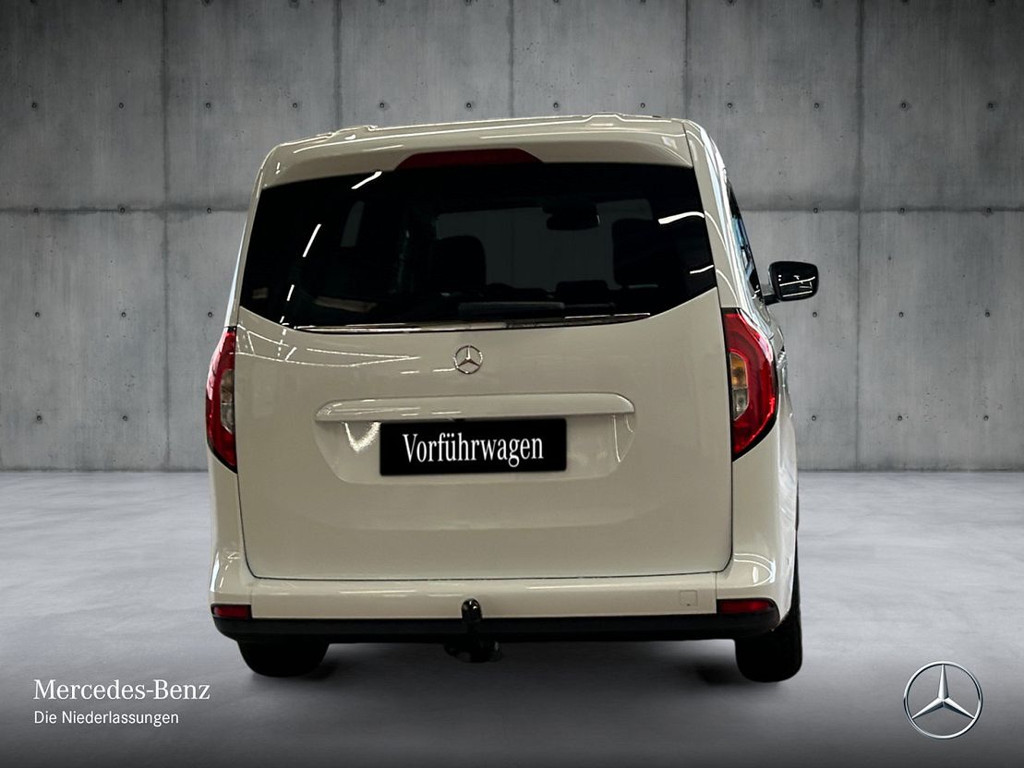 Mercedes-Benz T 180