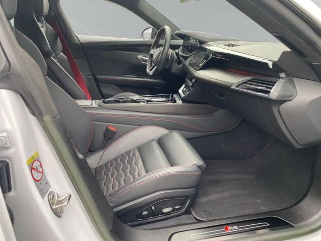 Audi RS e-tron GT