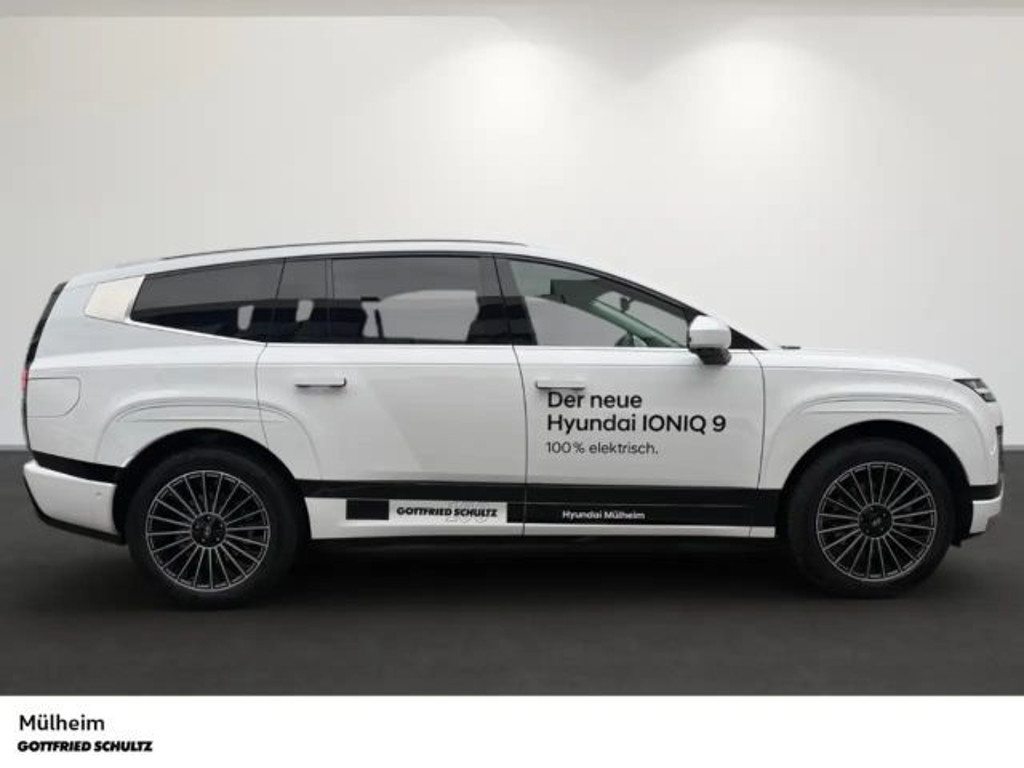 Hyundai IONIQ 9