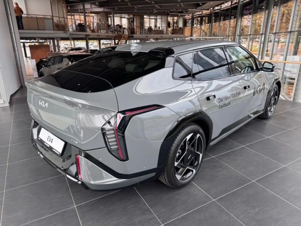 Kia EV4