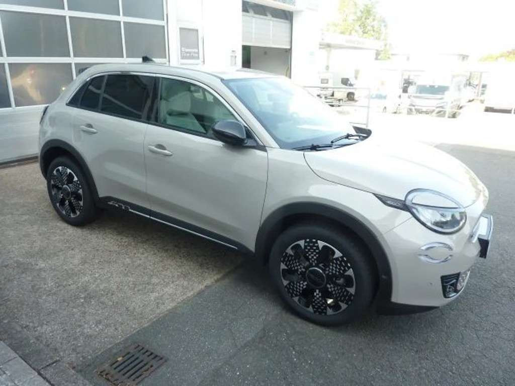 Fiat 600e 2024 Benzine