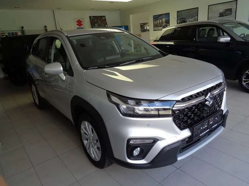 Suzuki S-Cross 2024 Benzine