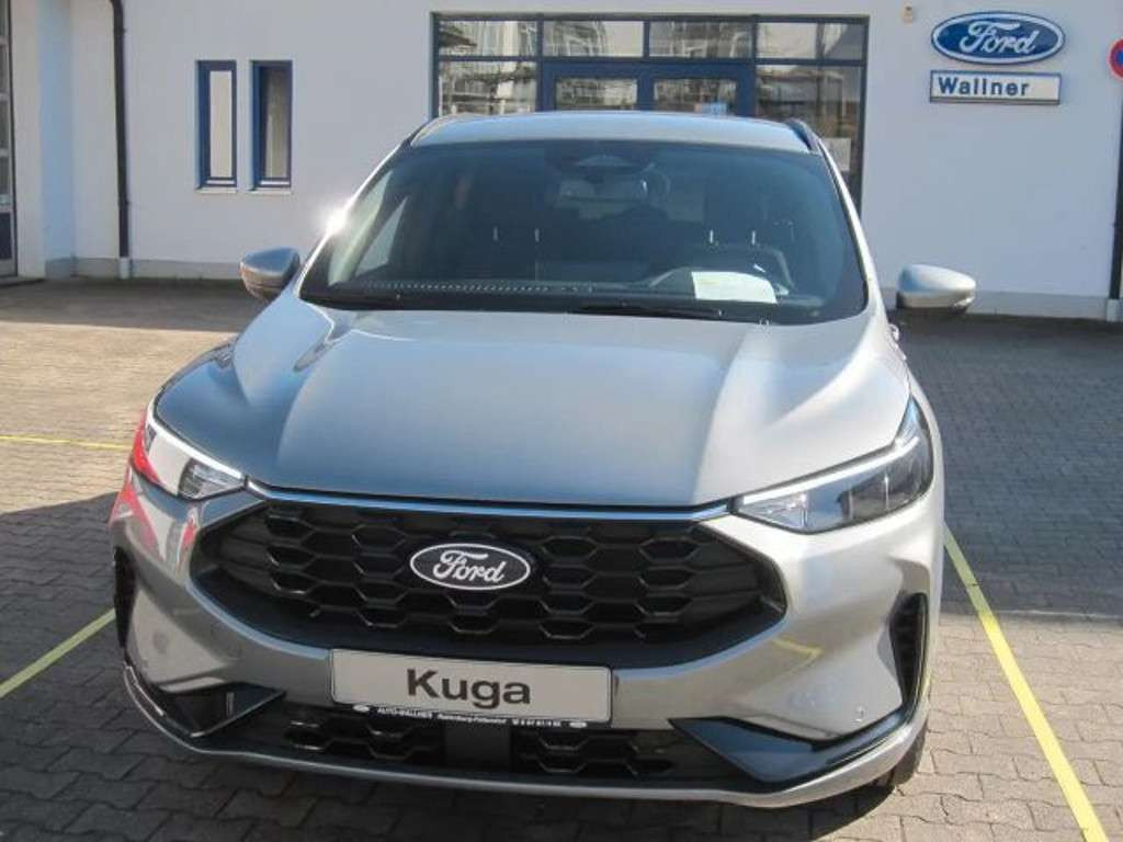 Ford Kuga 2025 Benzine