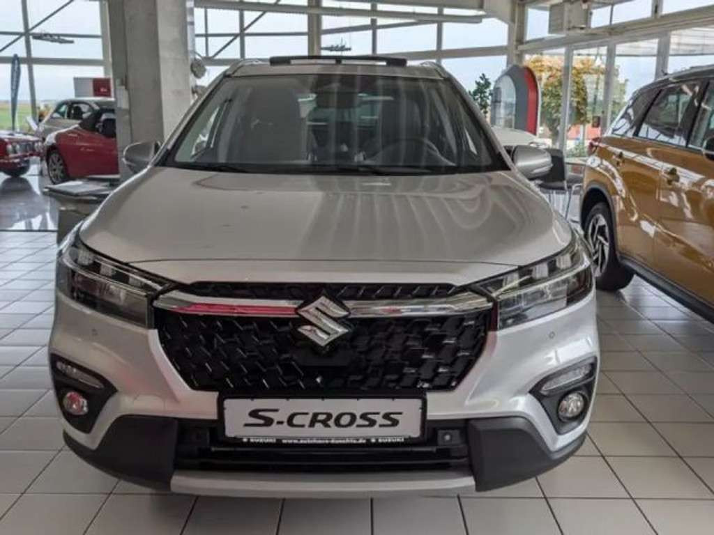 Suzuki S-Cross