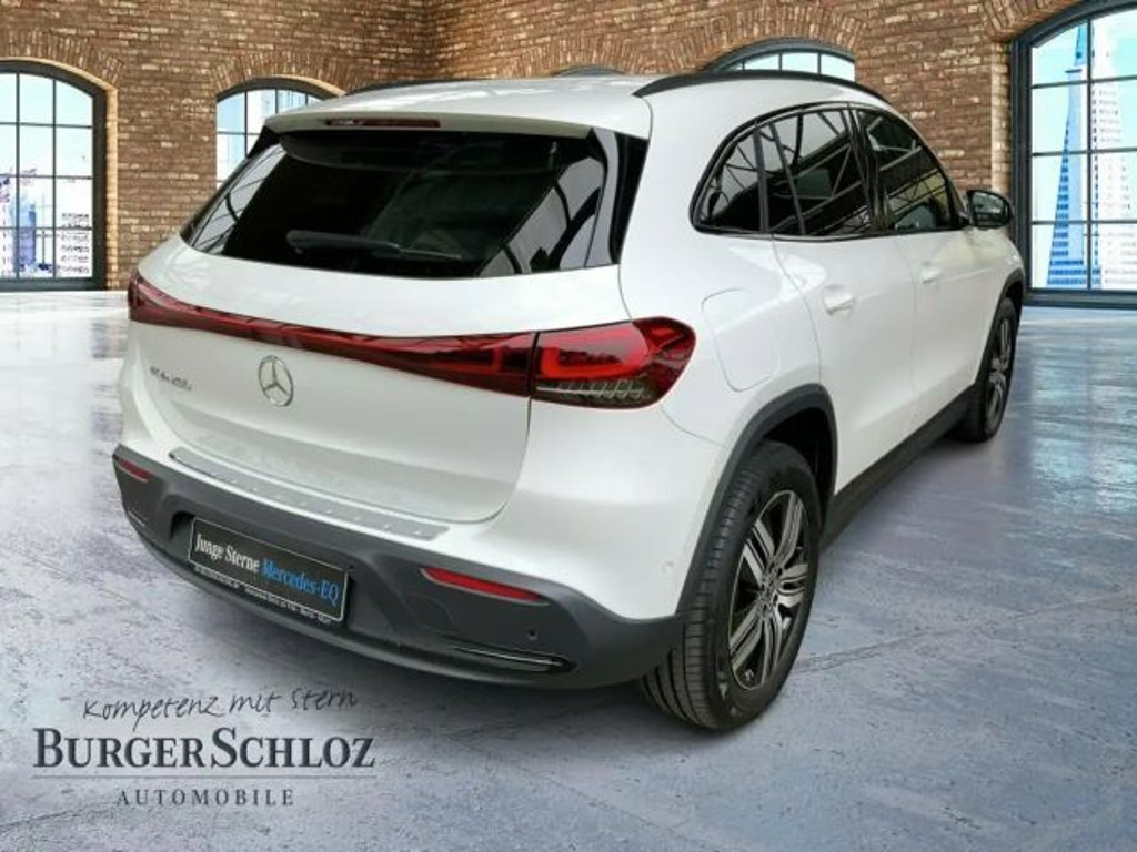 Mercedes-Benz EQA