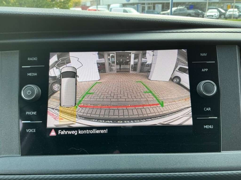 Volkswagen Caravelle