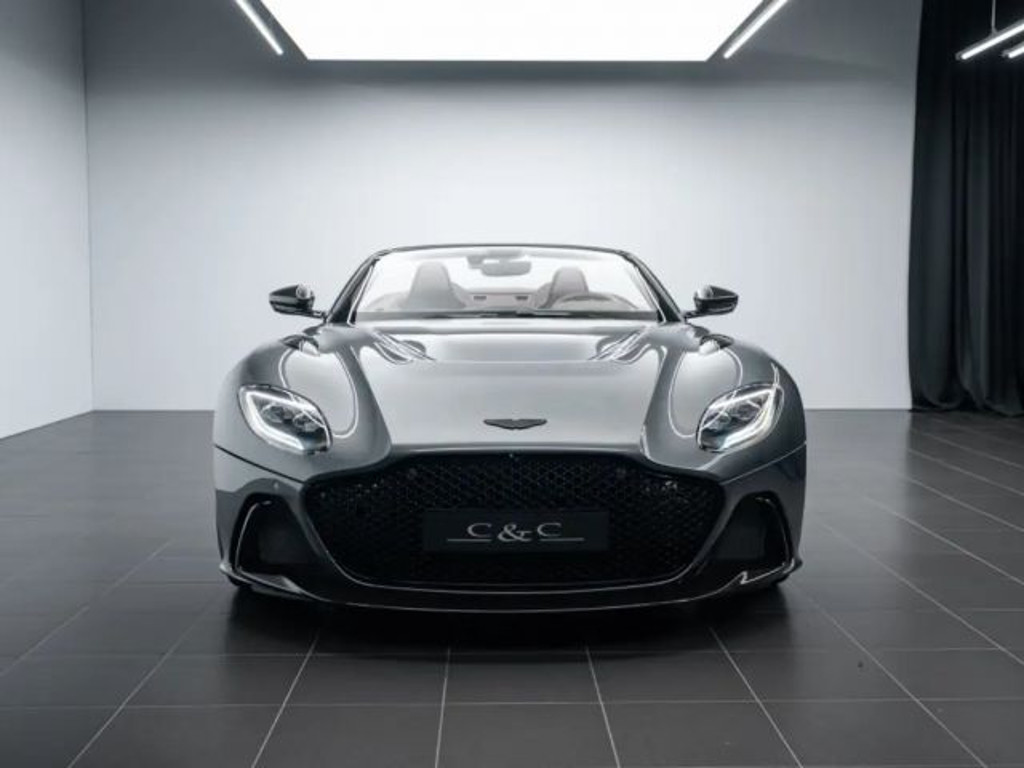 Aston Martin DBS