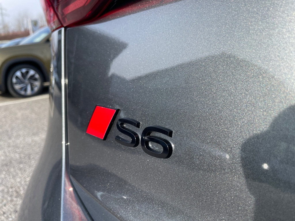 Audi S6 e-tron