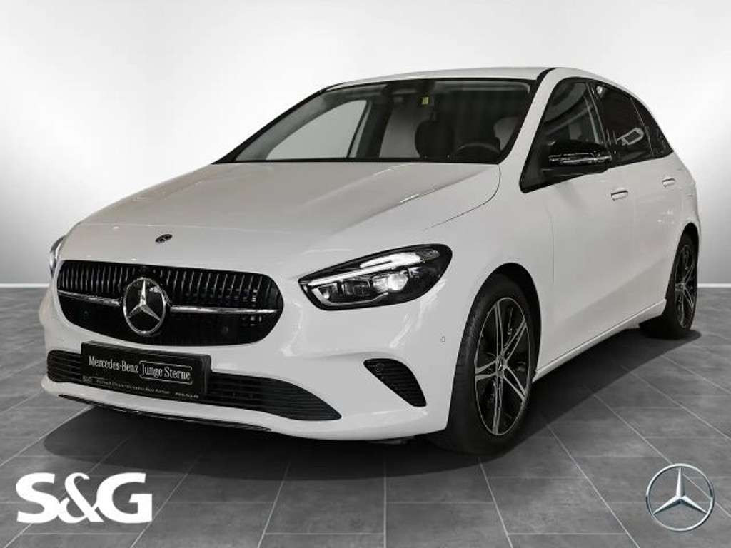 Mercedes-Benz B-Klasse 2024 Benzine
