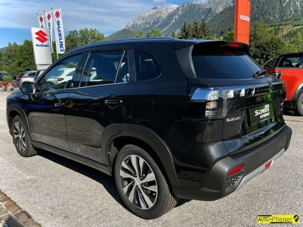 Suzuki S-Cross
