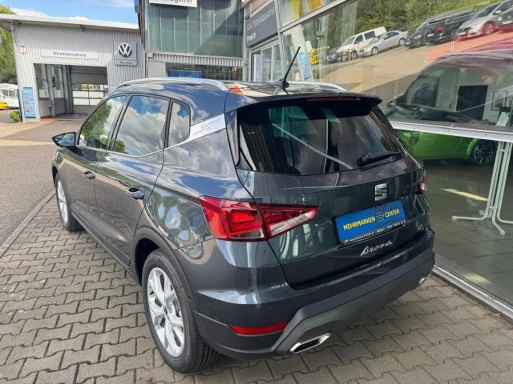 Seat Arona