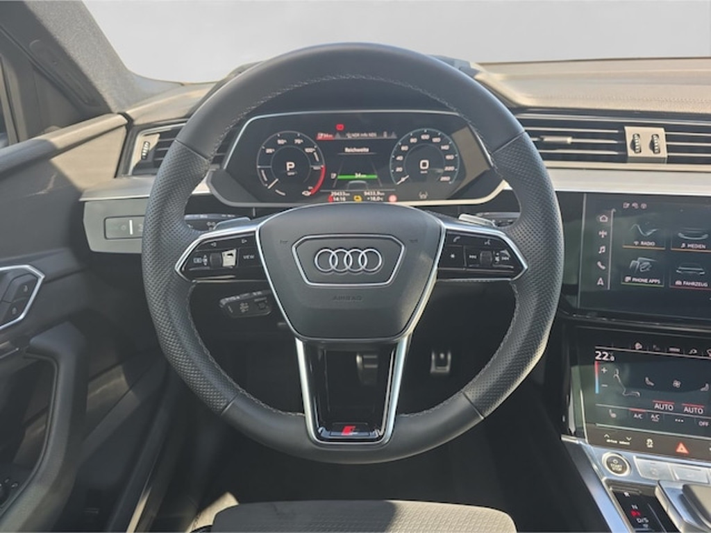 Audi Q8 e-tron