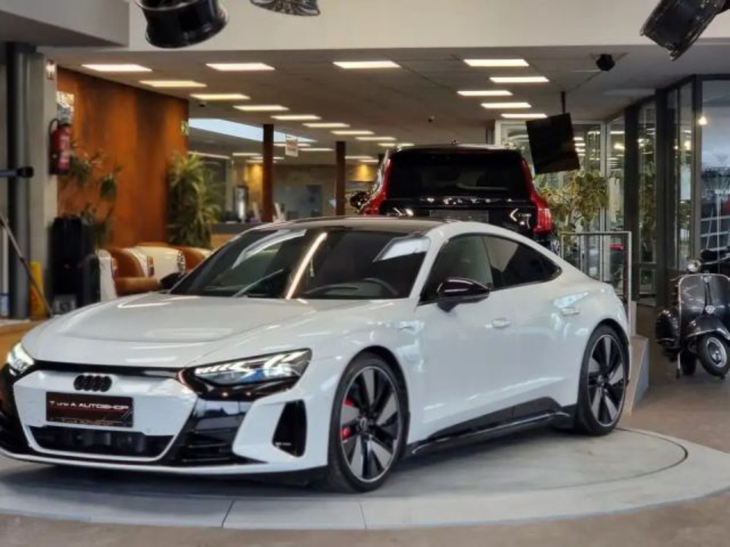 Audi e-tron GT