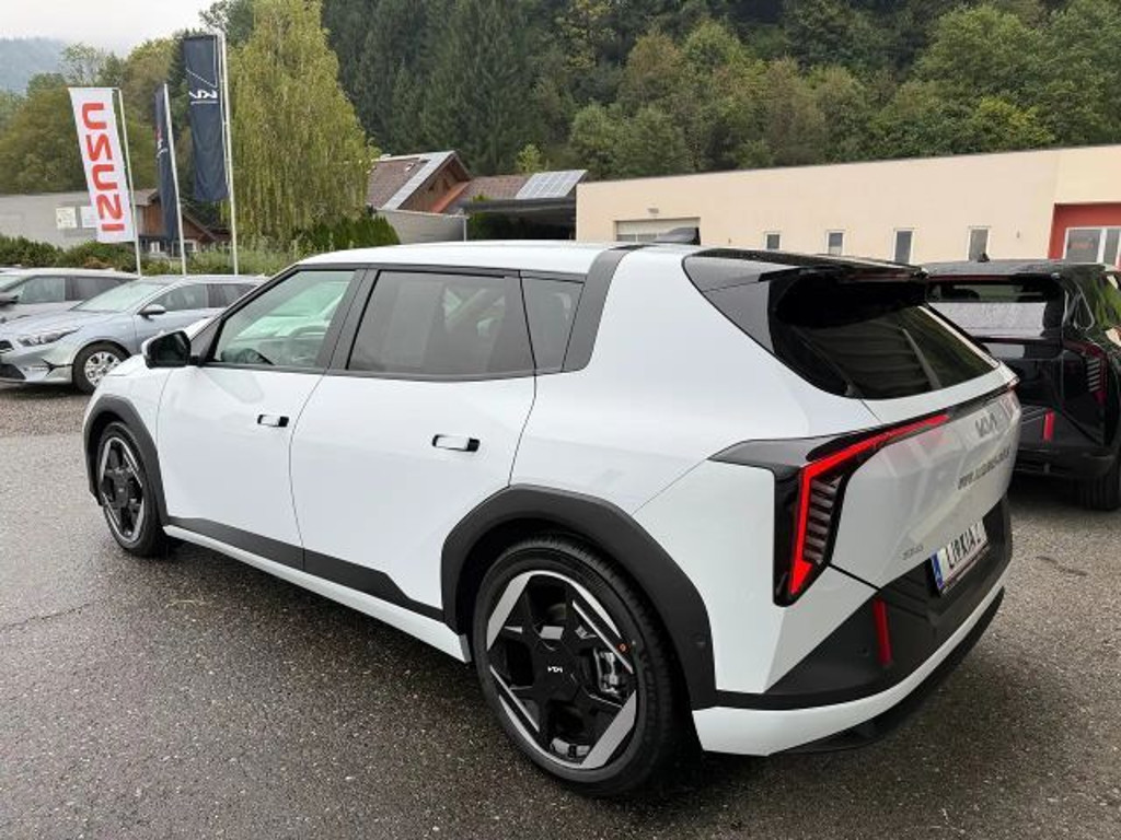 Kia EV4