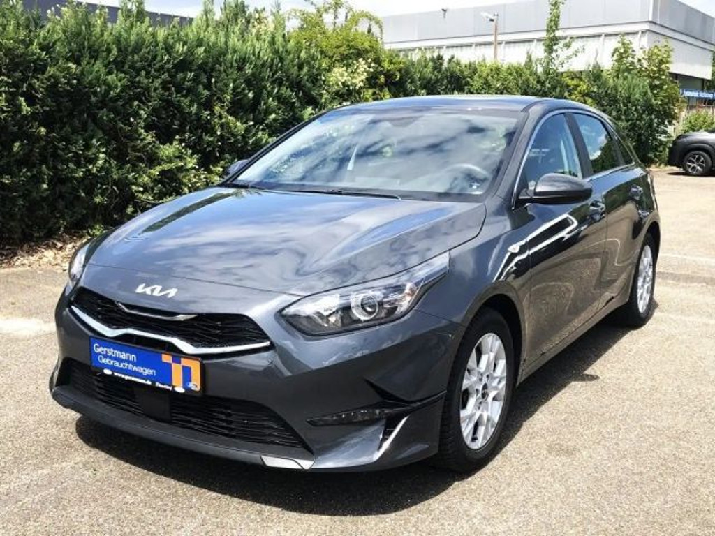 Kia Ceed 2024 Benzine